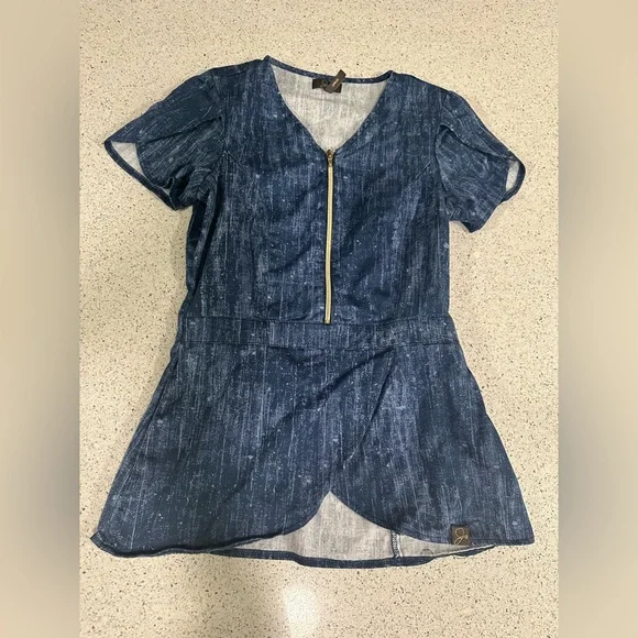 Jaanuu Scrub Set Denim Print Peplum Top Zippers Gold Details XS - Picture 7 of 16